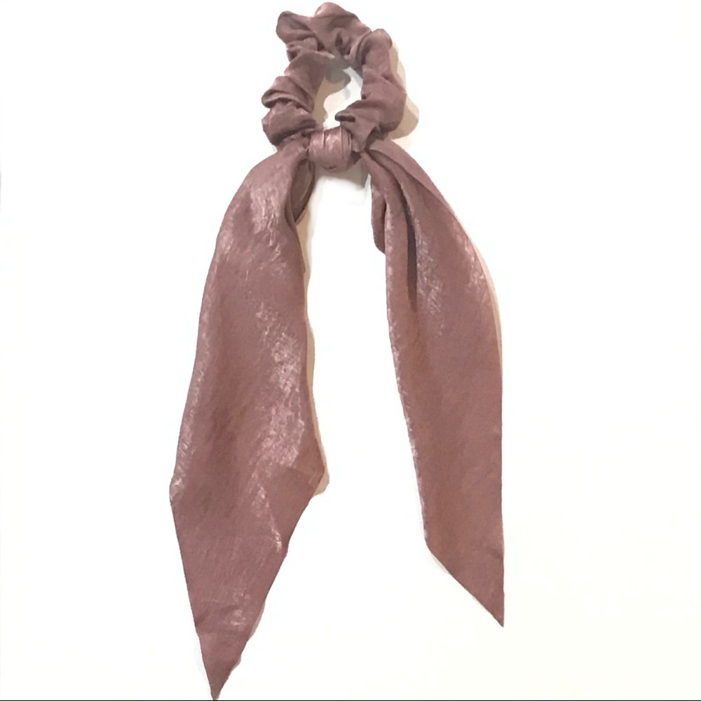 🌳Rose Color Scrunchie with Detachable Headband🌳